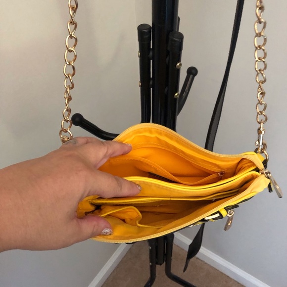 Purse - Picture 4 of 4